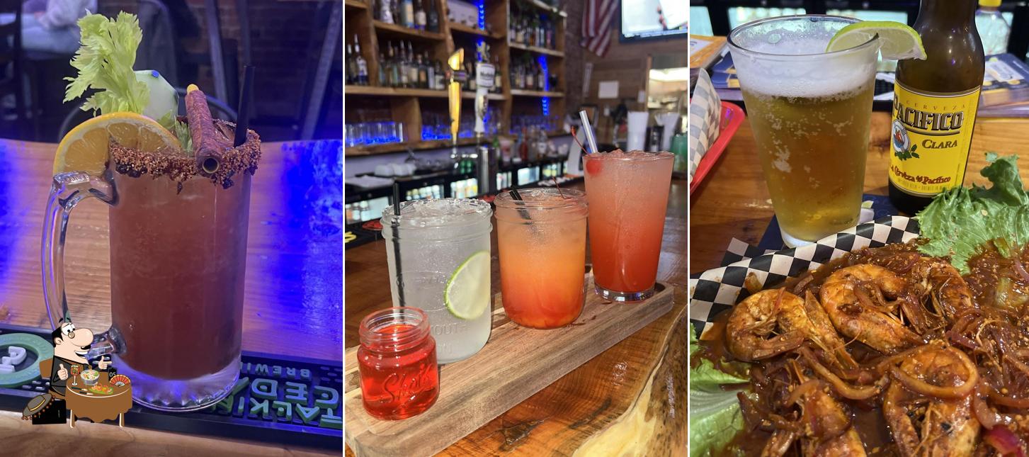 JJ's Mexican Sports Bar