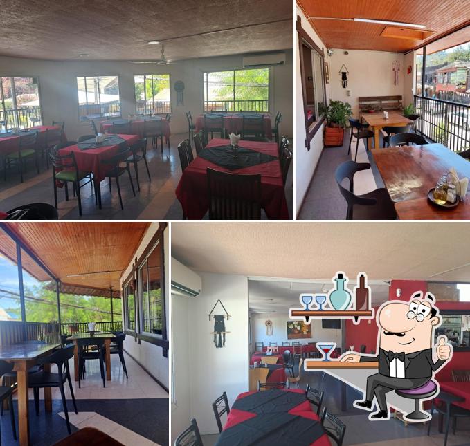 El Rincon de las Brujas restaurante, pomaire