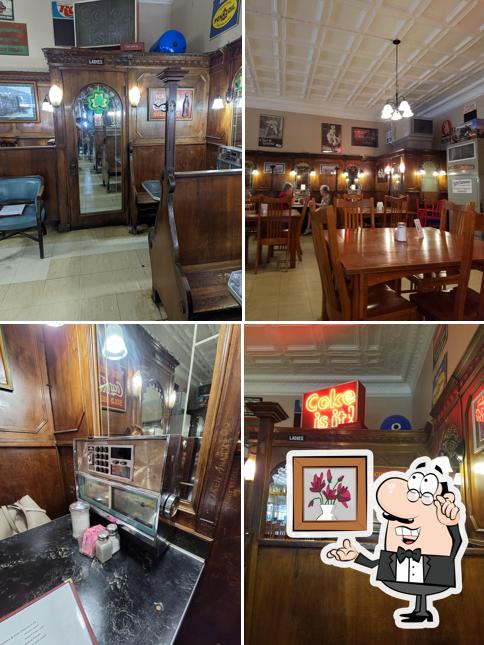 Royal Restaurant