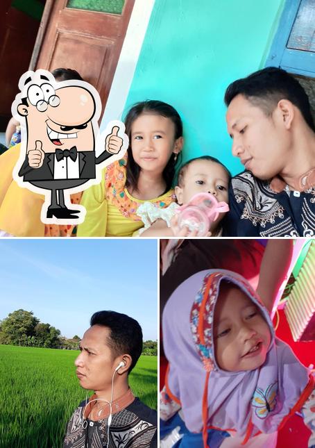 Toko 4 Saudara