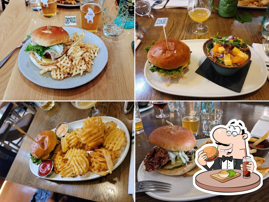 Three Bears Brewery & Restaurant