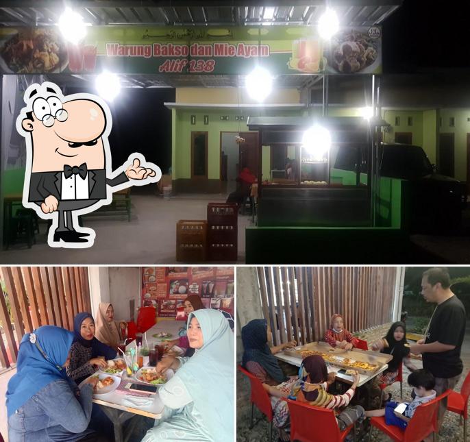 Warung Bakso dan mie ayam Alif 138