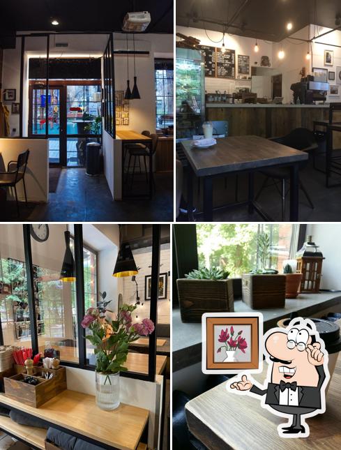 Забронируйте столик в "Cassette"