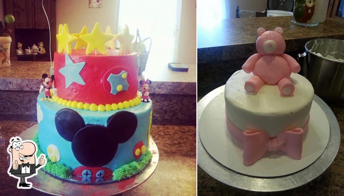 Custom Cakes and Bakes