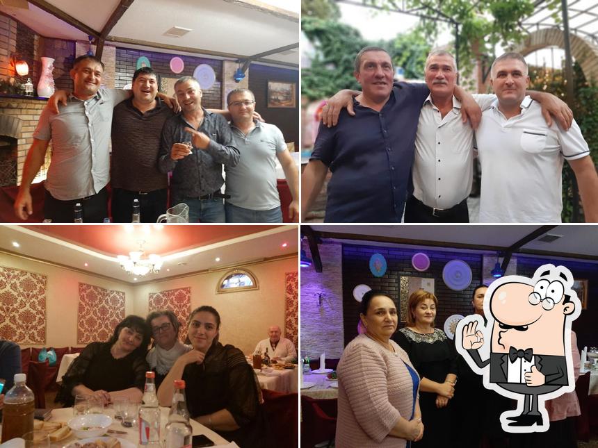 Иры Хъау