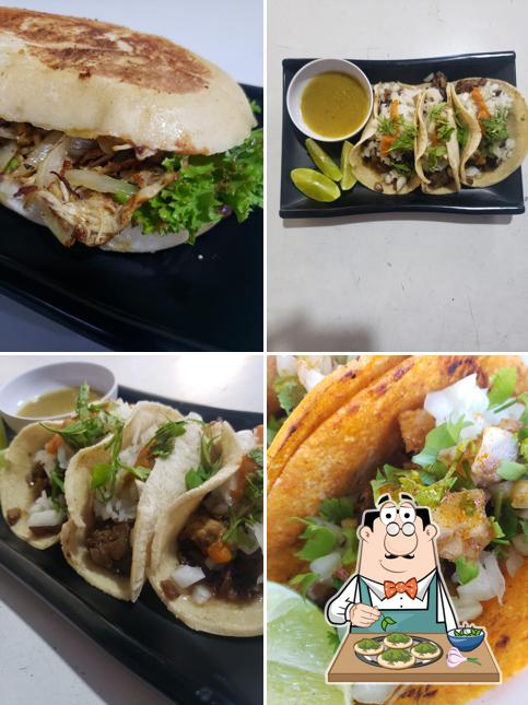 Happytacos