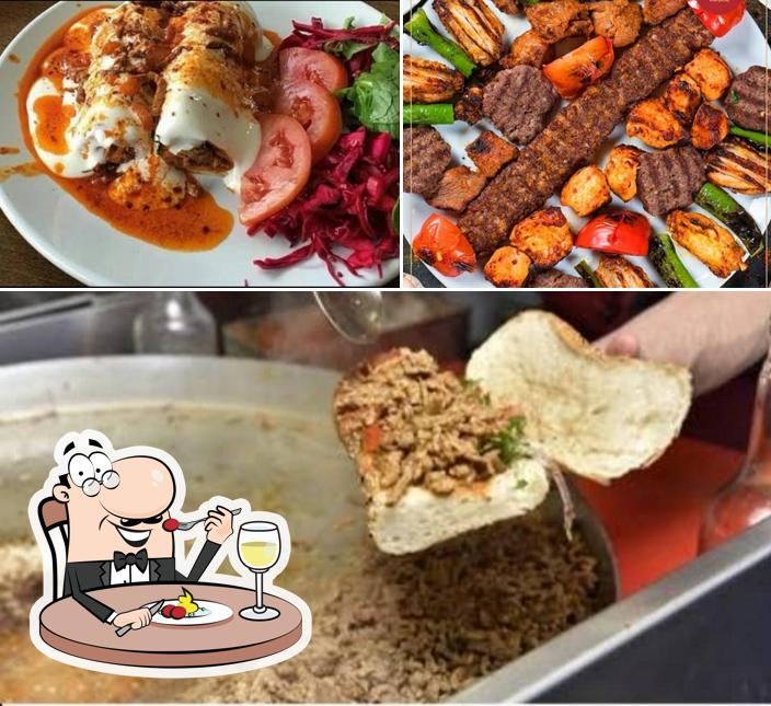 MERKEZ DÖNER VE TANTUNİ SALONU