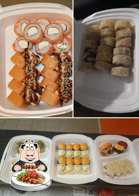 Еда в "Суши Даром"