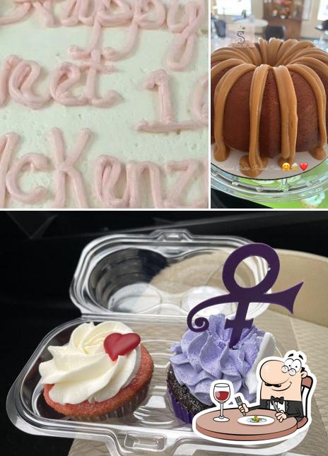 Sweet ThingZ Custom Cakes & Treats