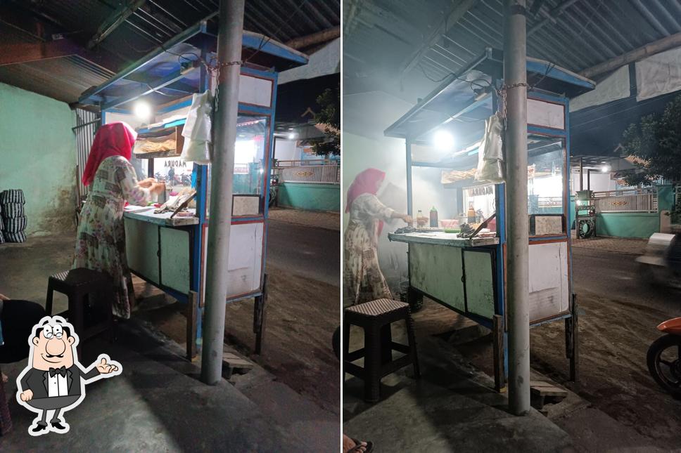 SATE AYAM MADURA MBAK LIM