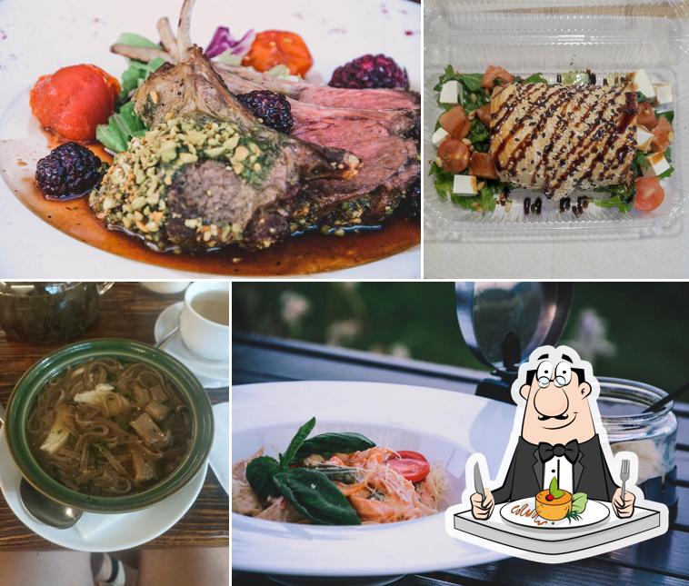 Еда в "Берегах"