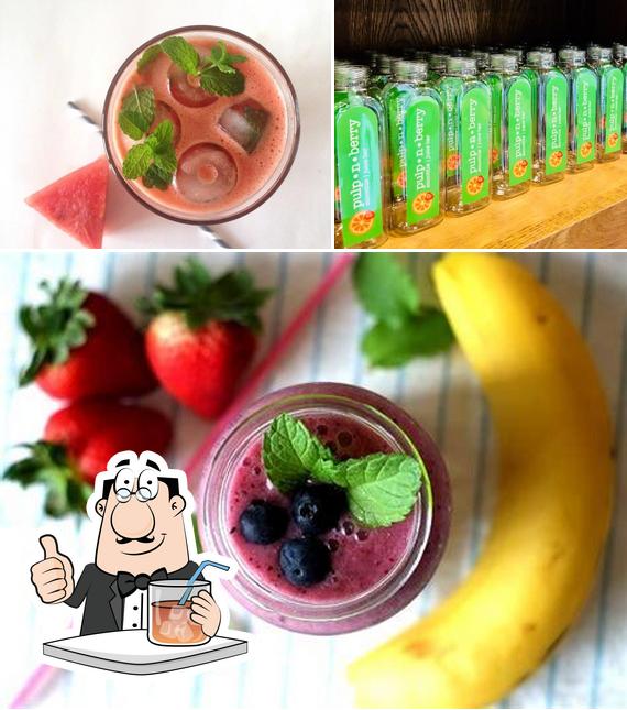 Pulp-n-Berry Smoothie and Juice Bar at Scott & Co.