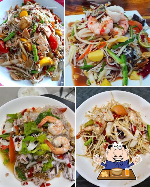 ตำ ยำ น้ำ แซ่บ