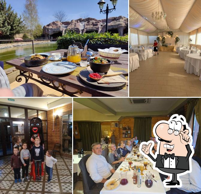 Посмотрите на внутренний интерьер "Ресторана Соснового Бора"