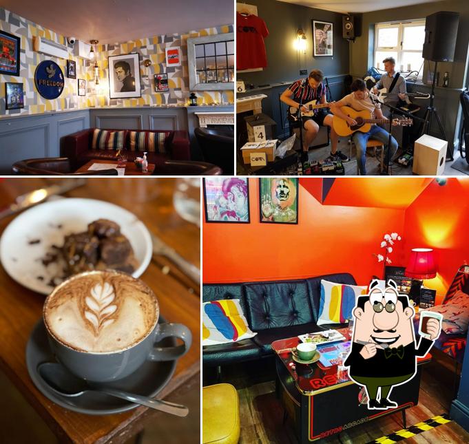 Cafe Luna