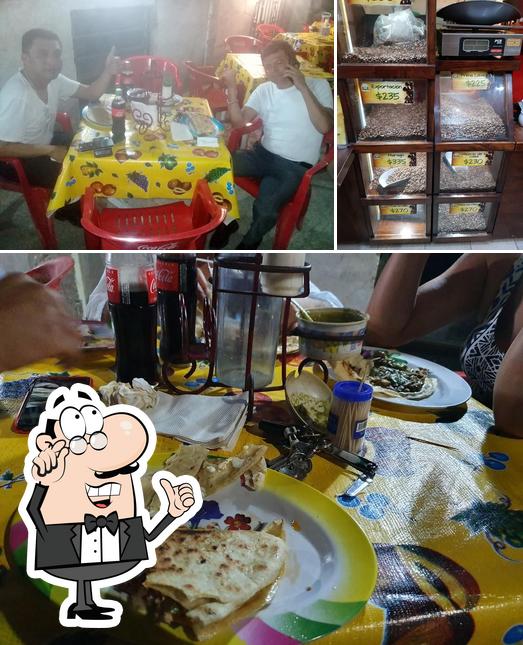 Quesadillas De La 20