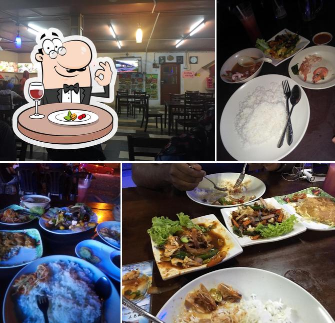 Uncle Sam Tomyam & Seafood Corner