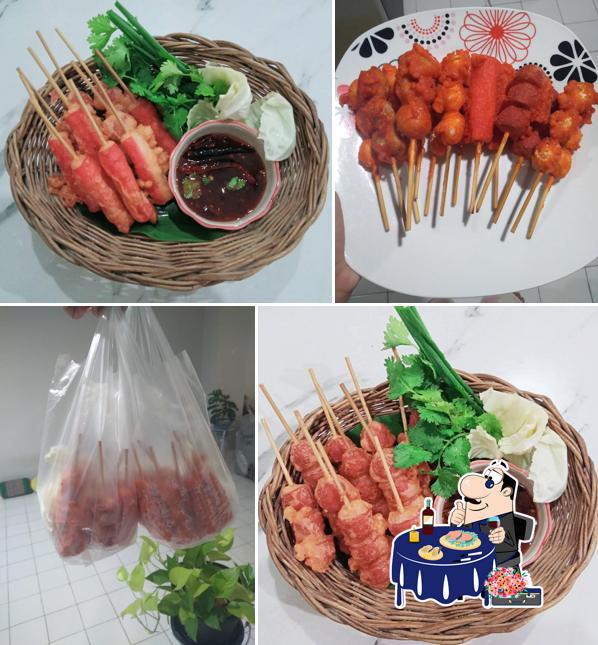 ร้าน 89 ลูกชิ้นทอด