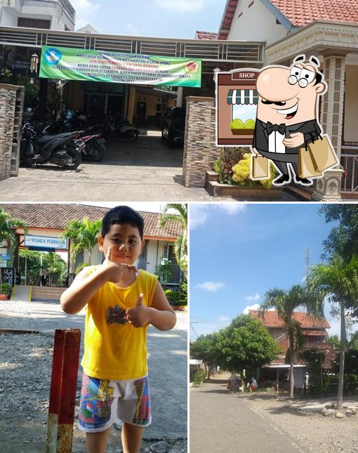 Warung Mak Is
