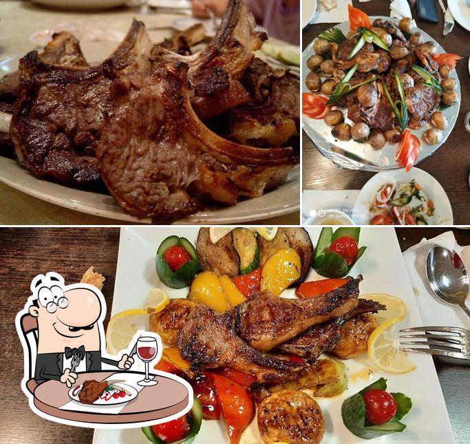 Закажите мясные блюда в "Самарканде"