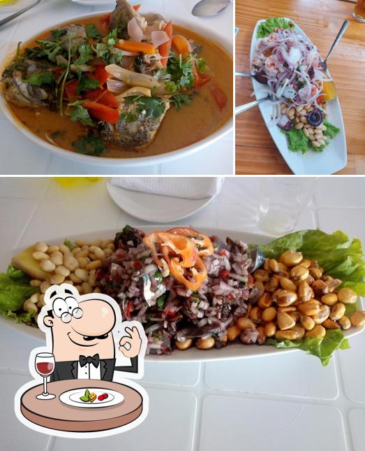 "CEVICHERIA TETTOS"