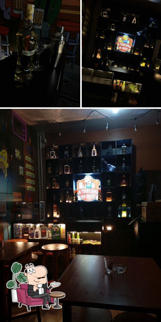 LA TABERNA DE MOE