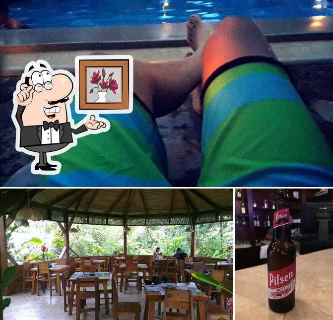 Bar y Restaurante de Atlantida Lodge