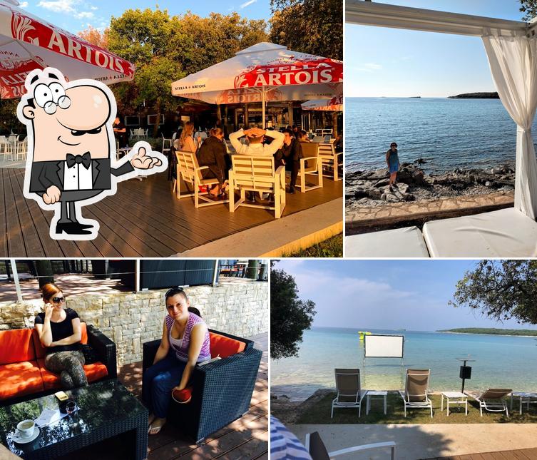 Babaloo Beach Bar