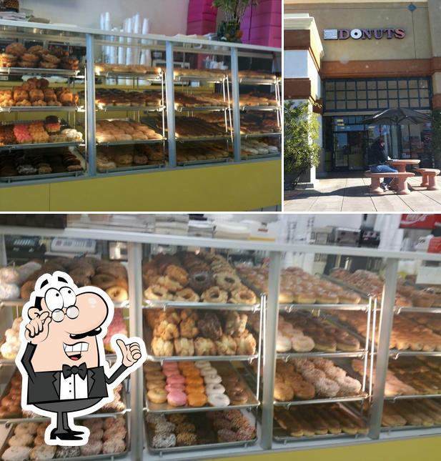 Woodcrest Donuts