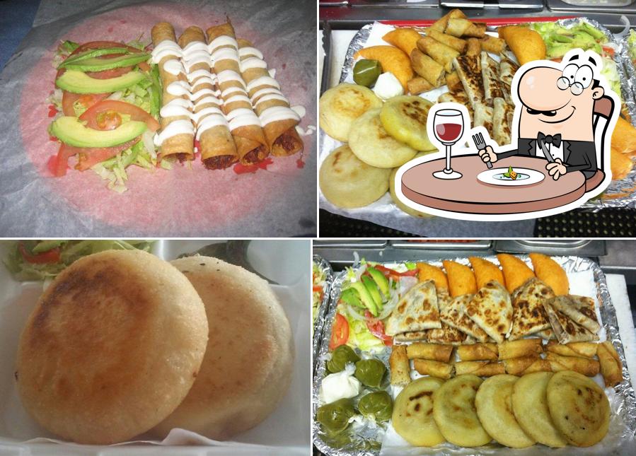 Empanadas Y Más