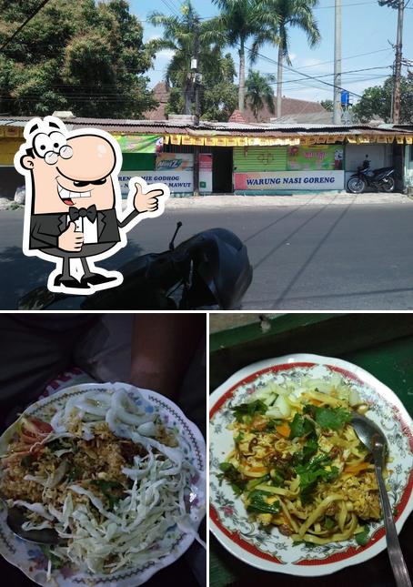 Warung Bu Tri