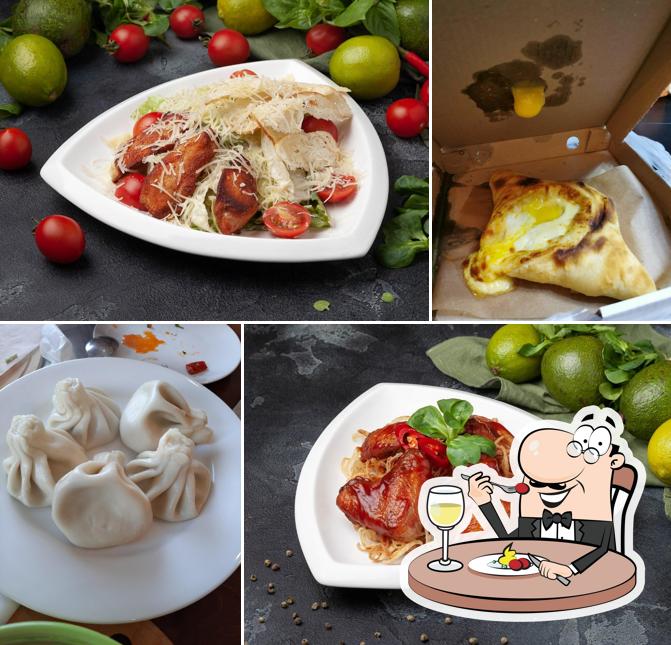 Еда в "Хинкальная-Ламадjo"