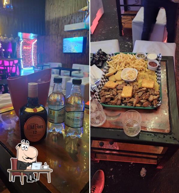 PARIS LOUNGE AND BAR