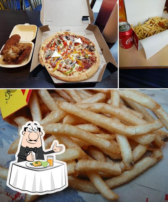 Chunky Chicken & Pizza
