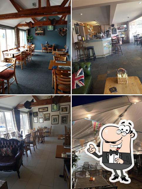 The Swan at Ringland