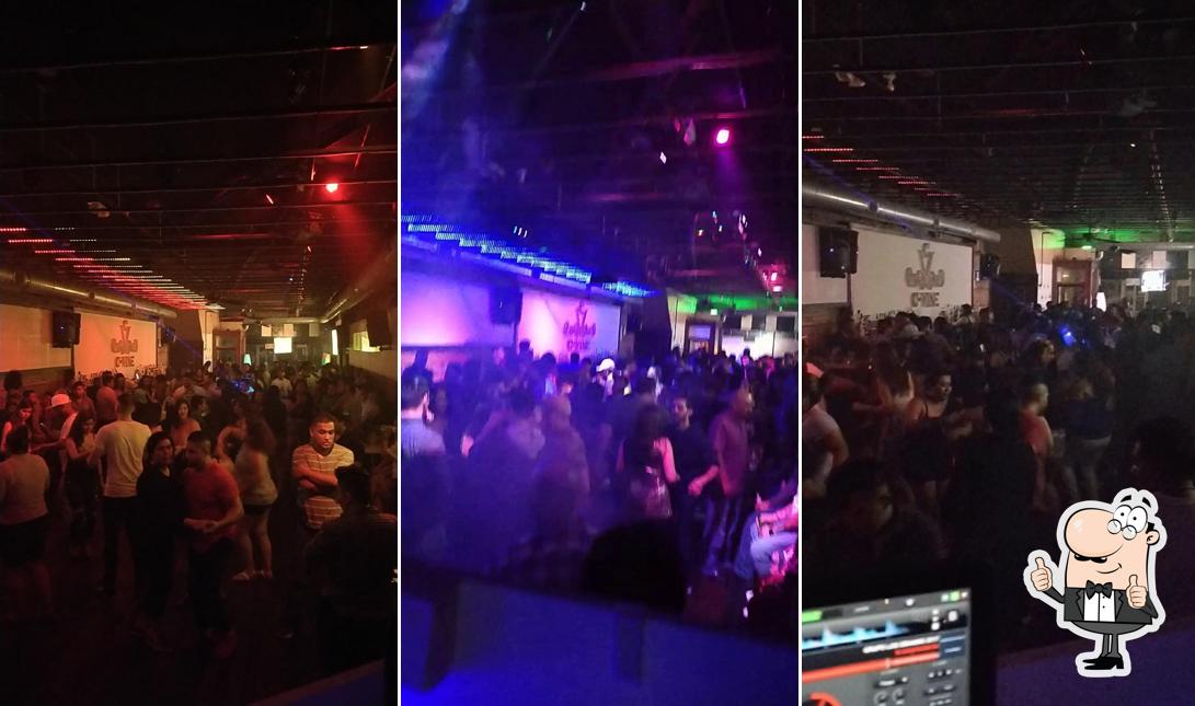La Bodega Lounge