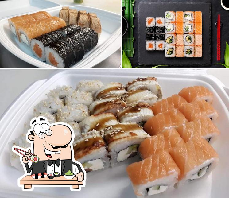 В "#SUШI Кафе" предлагают суши и роллы