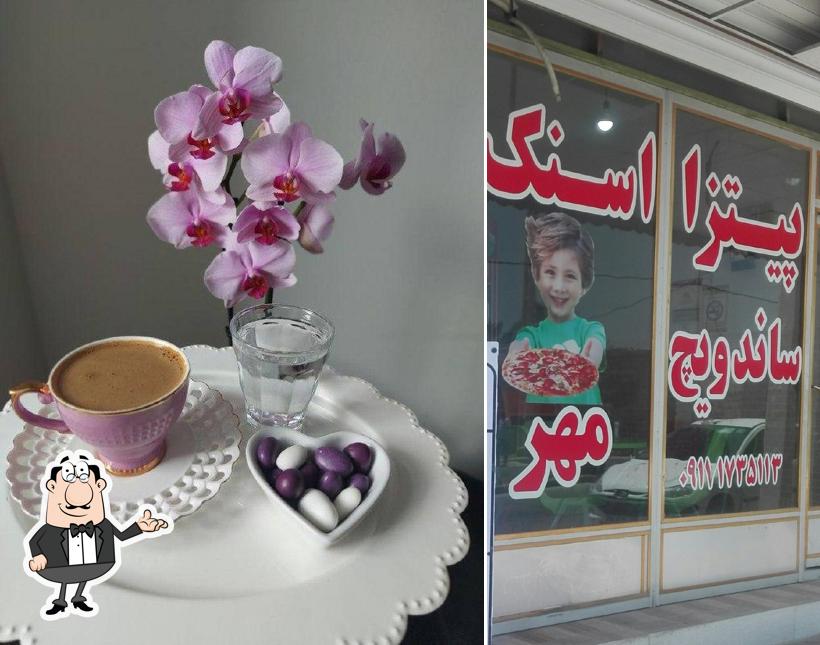 رستوران وساندویجی مهر