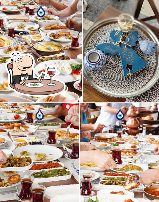 Boncuk Kahve Ve Sanat Evi