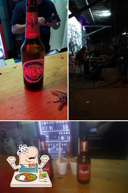 La Trinchera sport bar