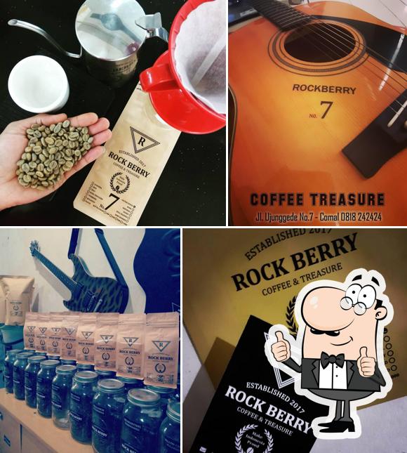 ROCKBERRY COFFEE UJUNGGEDE