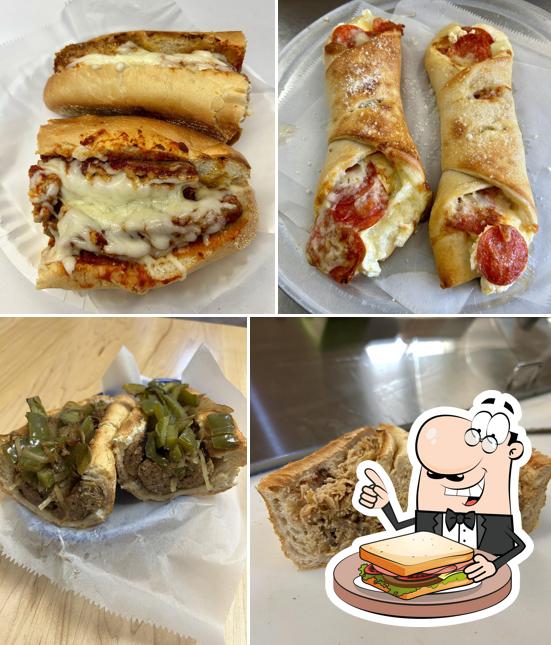 Giorgino's Pizza & Subs