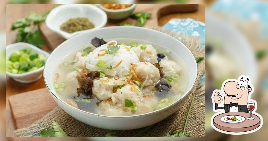 Warung Tekwan Ibu Sanati