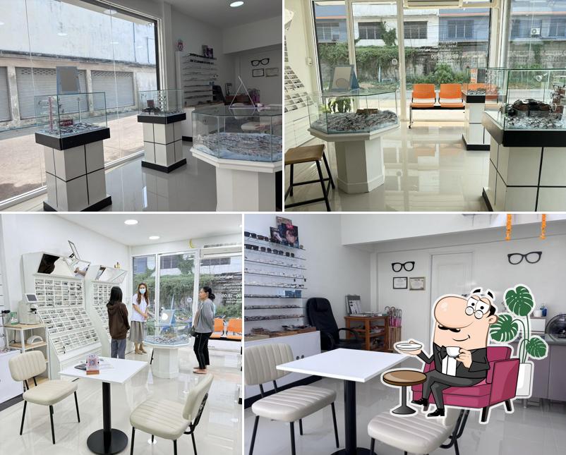 ร้านนิเขียวผัดกระเพรา
