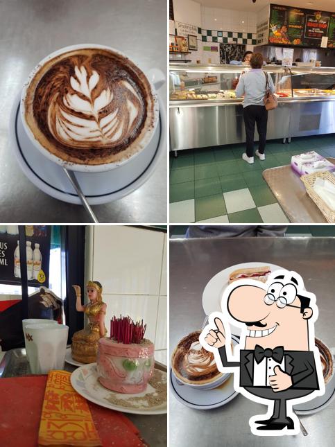 Kwik-Stop Lunch Shop & Cafe