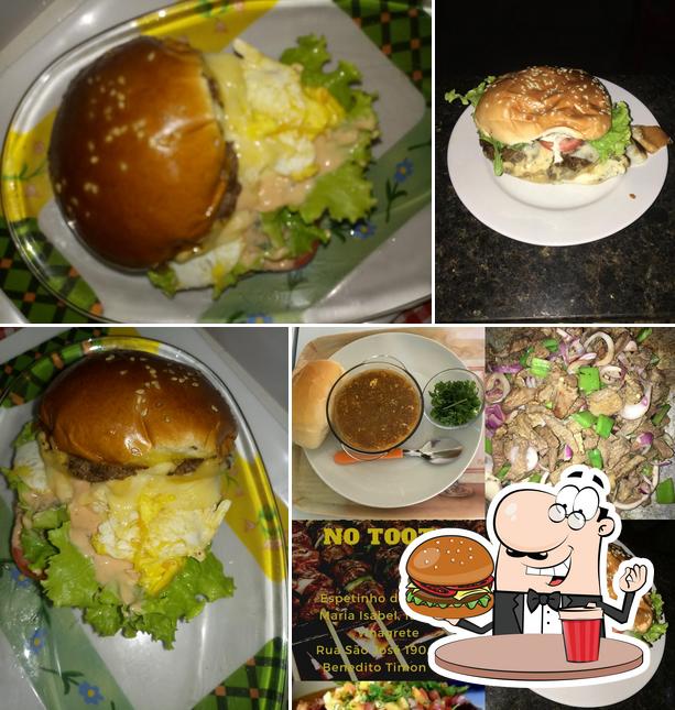 TOOT’S BAR