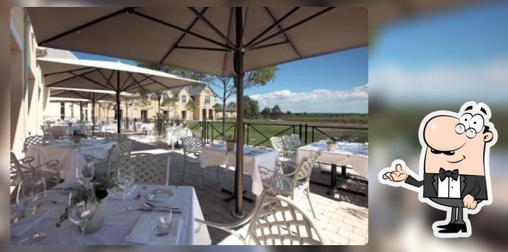Rider's Verandah Cafe and Restaurant