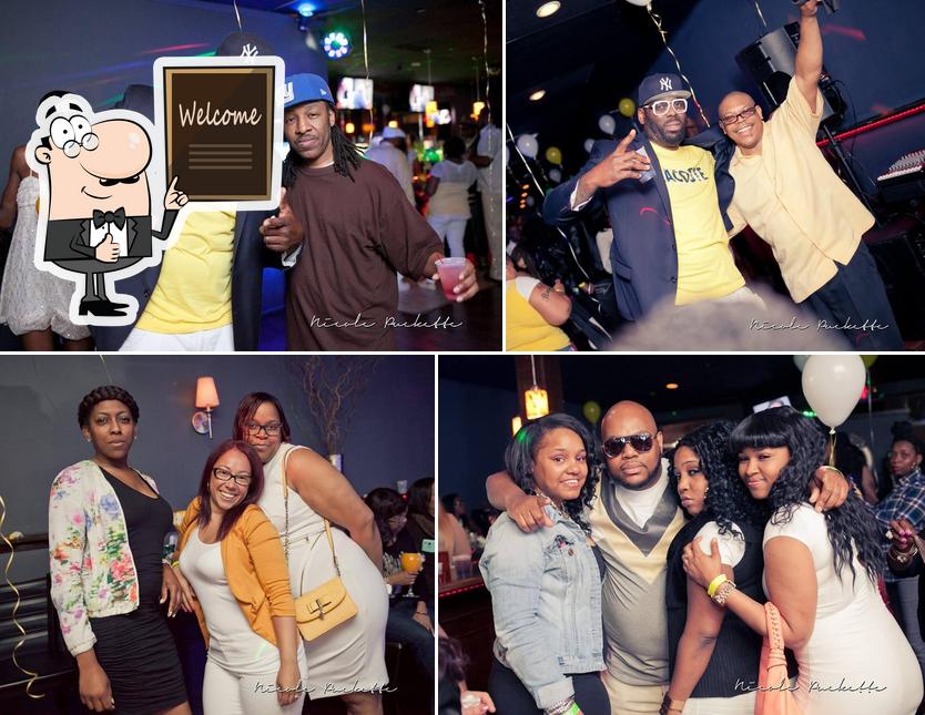 411 Tapas Lounge
