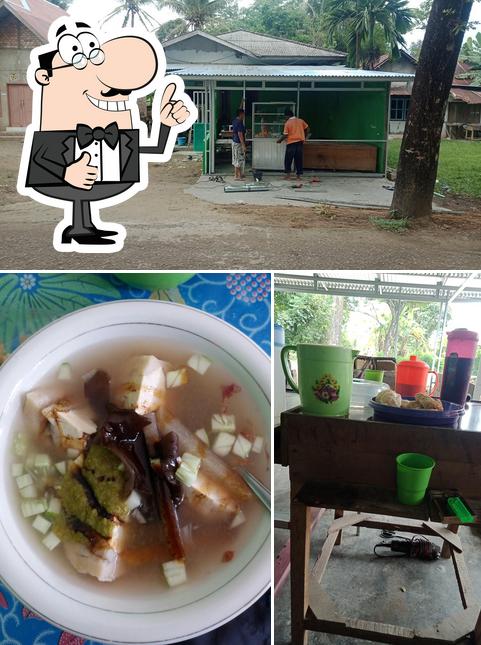 PEMPEK RUFFI