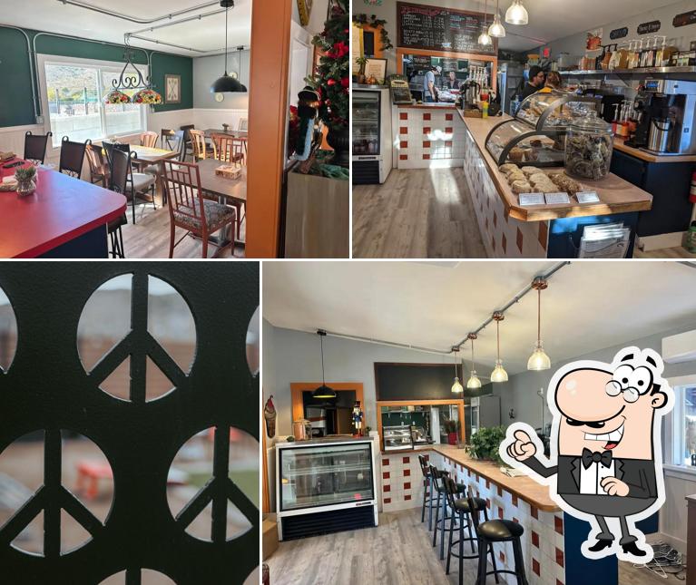 Warren Peace Cafe